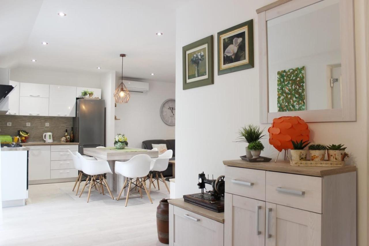 Holiday Home Ela Dračevica 외부 사진